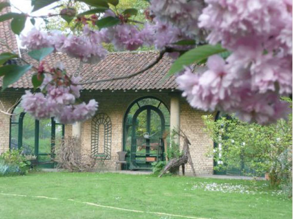 مبيت وإفطار Manoir De Bois En Ardres المظهر الخارجي الصورة