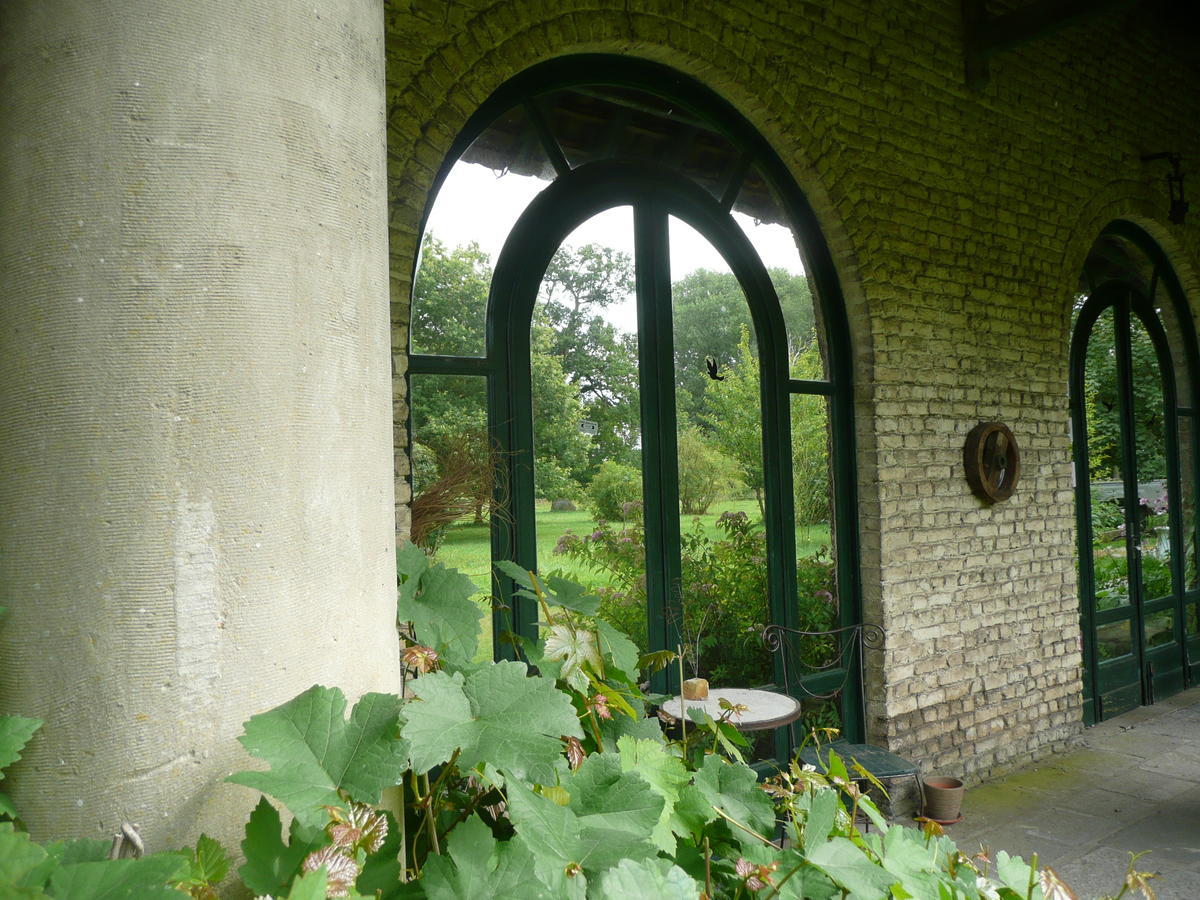 مبيت وإفطار Manoir De Bois En Ardres المظهر الخارجي الصورة